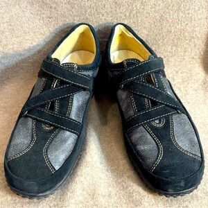 WOLKY Sz 40 Crossfeet Velcro Closure Rubber Sole Walking Athleisure Shoes